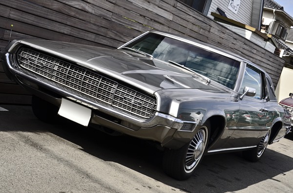 入庫車】1968 Ford Thunderbird